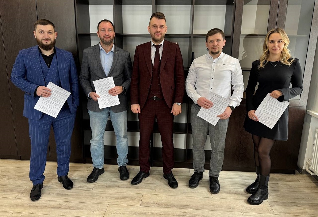 ООО «ЦРС», ГК SMART ENGINEERS,  АНО «ЦКРТ» и Госстройнадзор Новгородской области подписали соглашение о пилотировании сервиса ДАКОН в рамках реализации проекта строительства лабораторного корпуса полупроводникового материаловедения в Великом Новгороде